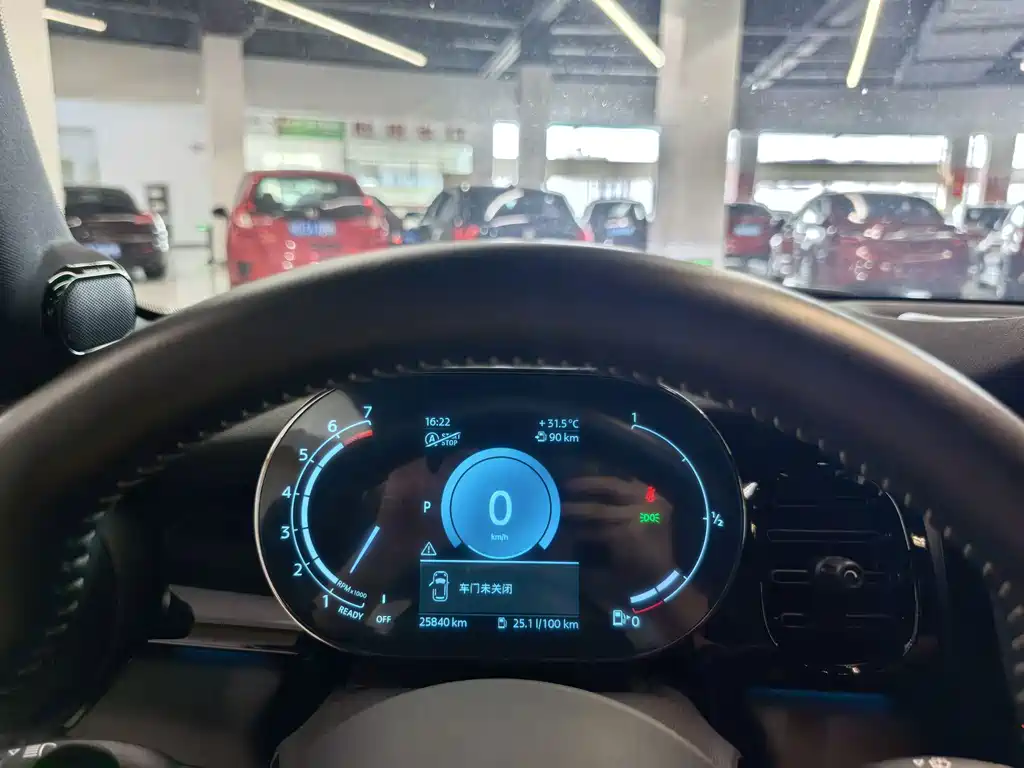 MINI Mini — миниатюра 10