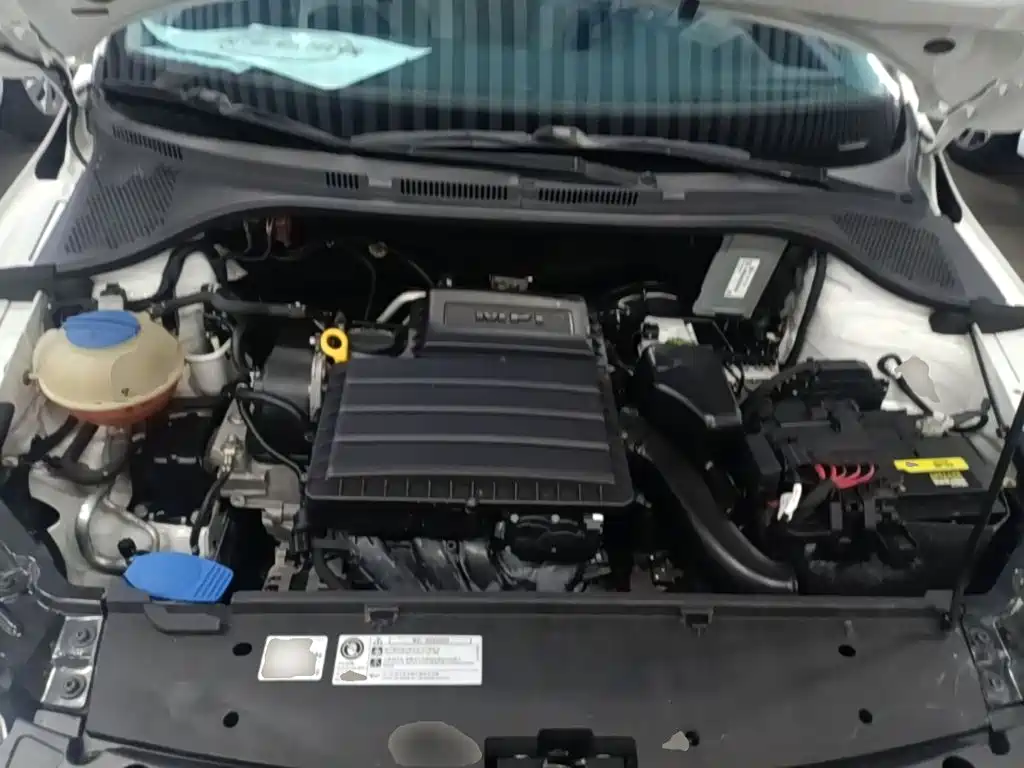 Skoda Rapid — миниатюра 20