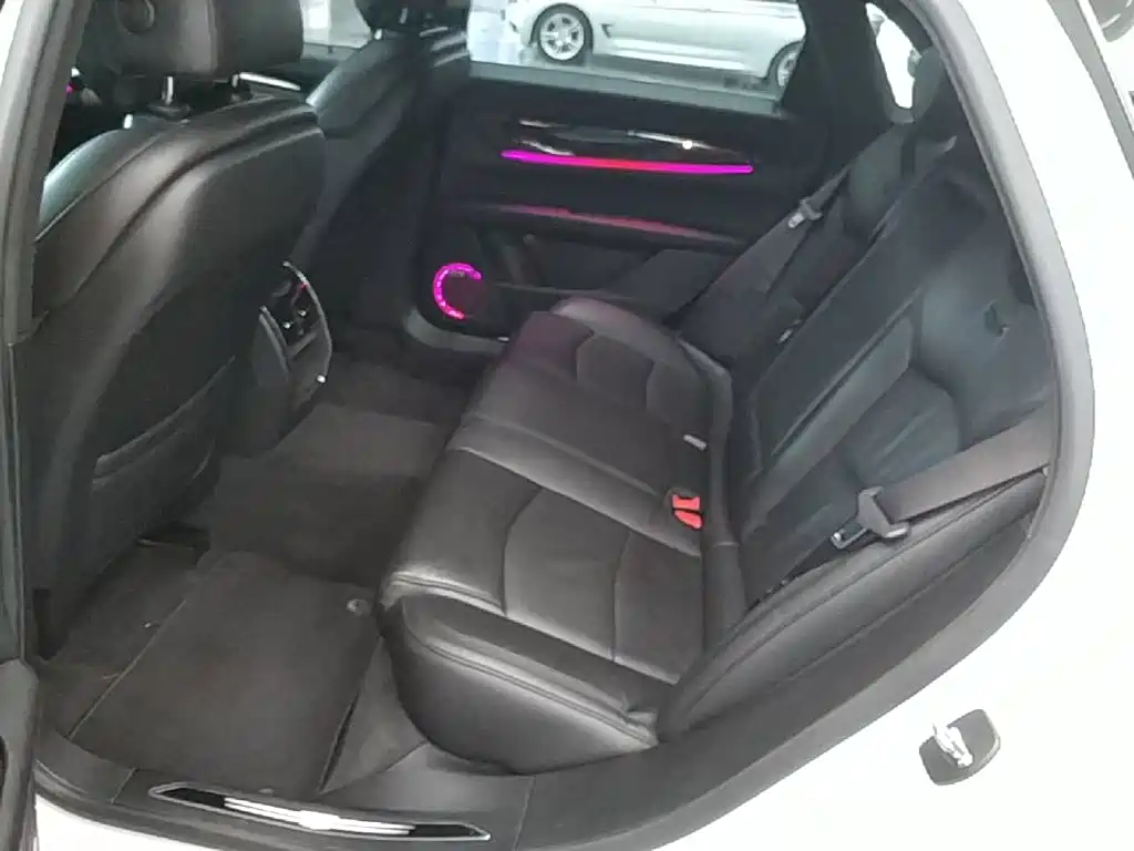 Cadillac CT6 — миниатюра 17