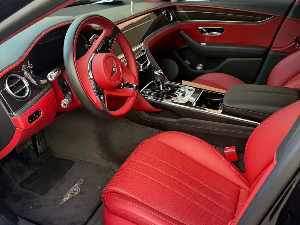 Bentley Flying Spur — миниатюра 3