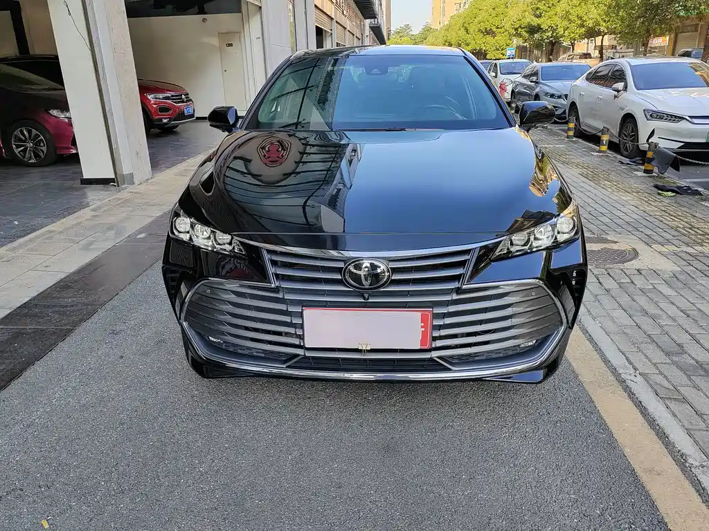 Toyota Avalon — миниатюра 5