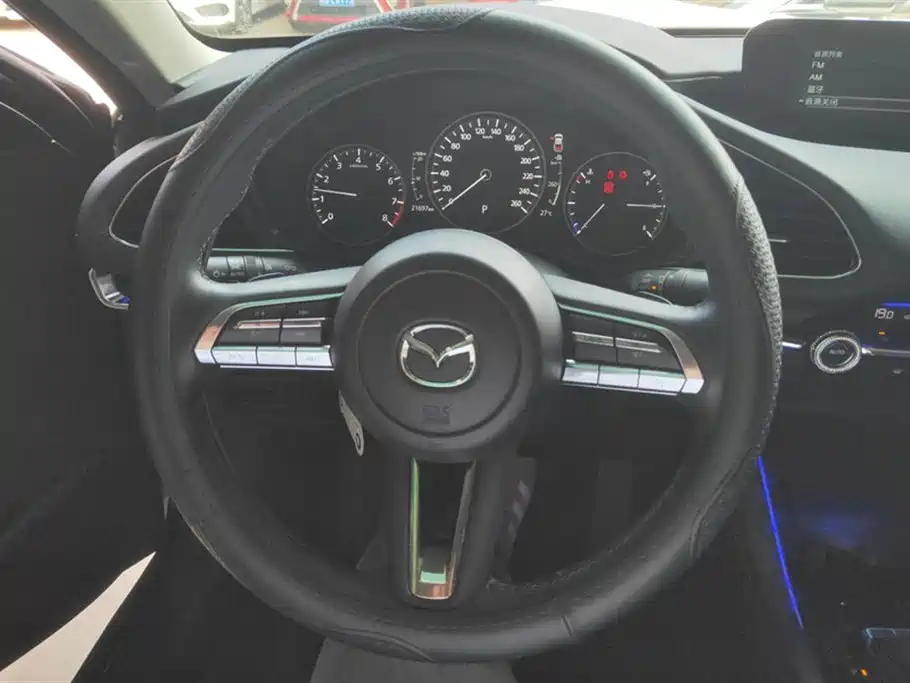 MAZDA 3 ANGKESAILA