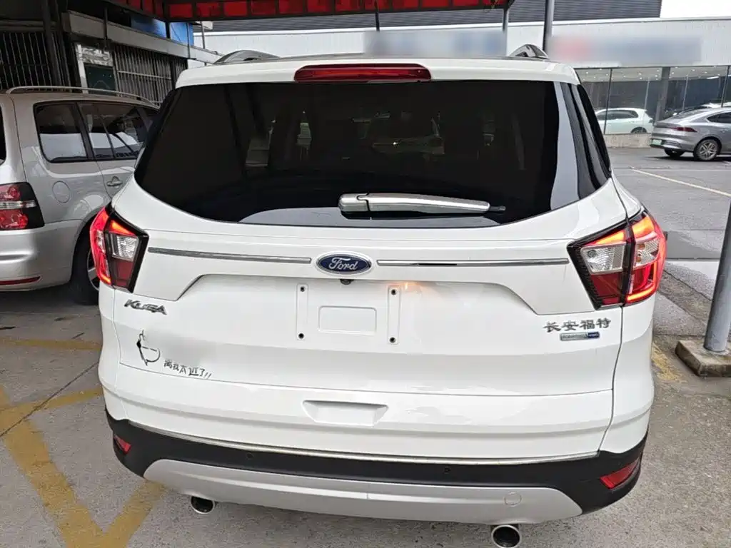 Ford Kuga — миниатюра 6