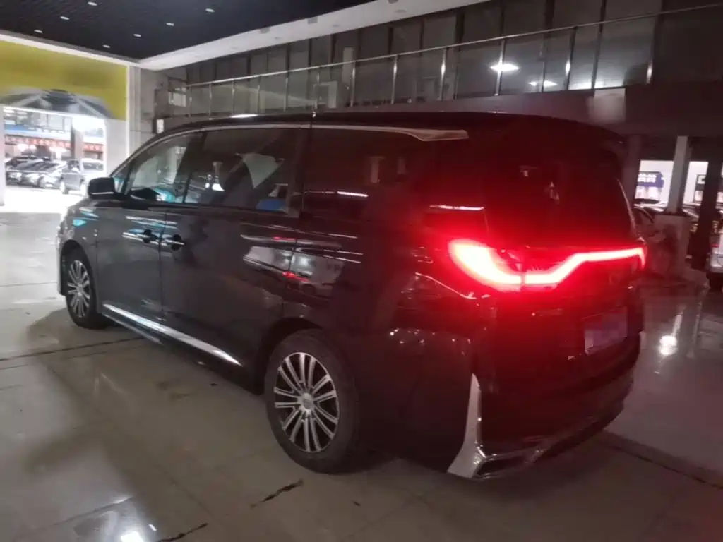 GAC Motor Trumpchi M8 — миниатюра 5
