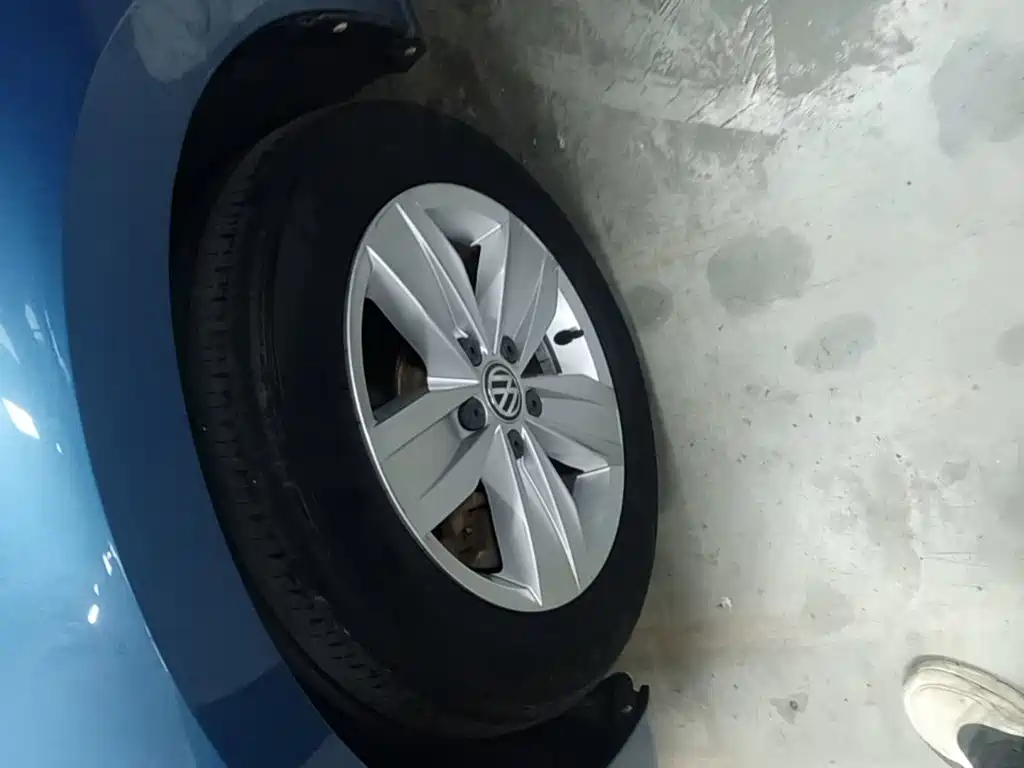 Volkswagen Touran — миниатюра 23