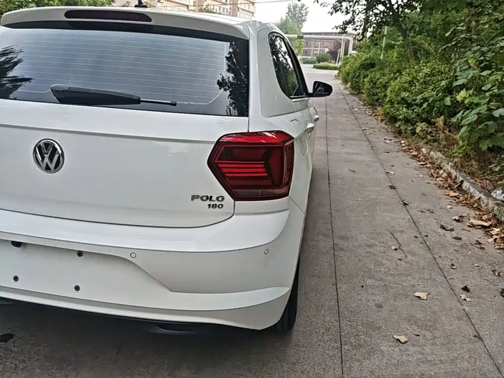 Volkswagen Polo — миниатюра 8