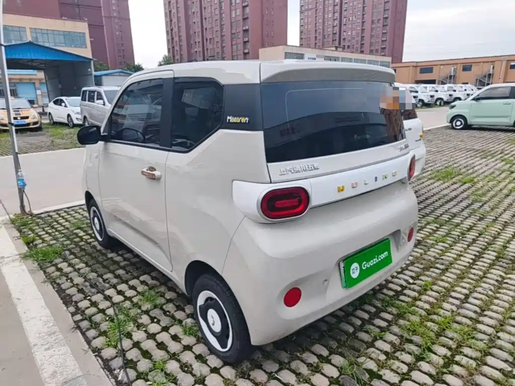 Wuling MINIEV — миниатюра 5