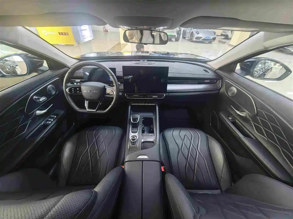 Chery Arrizo 8 PRO — миниатюра 5