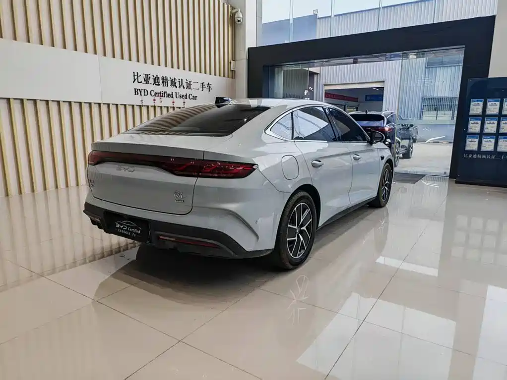 BYD Qin L — миниатюра 7