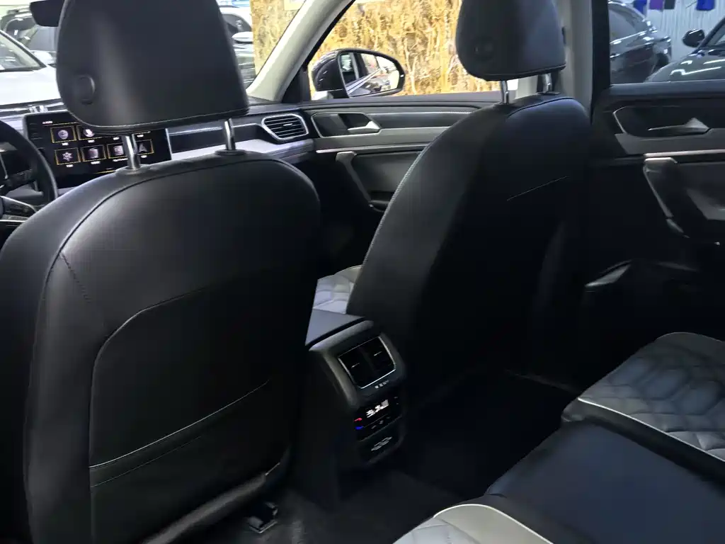 Volkswagen Tayron 2023 280TSI Luxury Plus