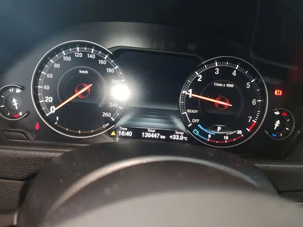 BMW 3 Series — миниатюра 12