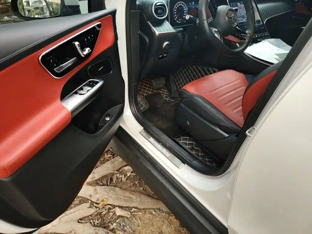 Mercedes-Benz GLC — миниатюра 13