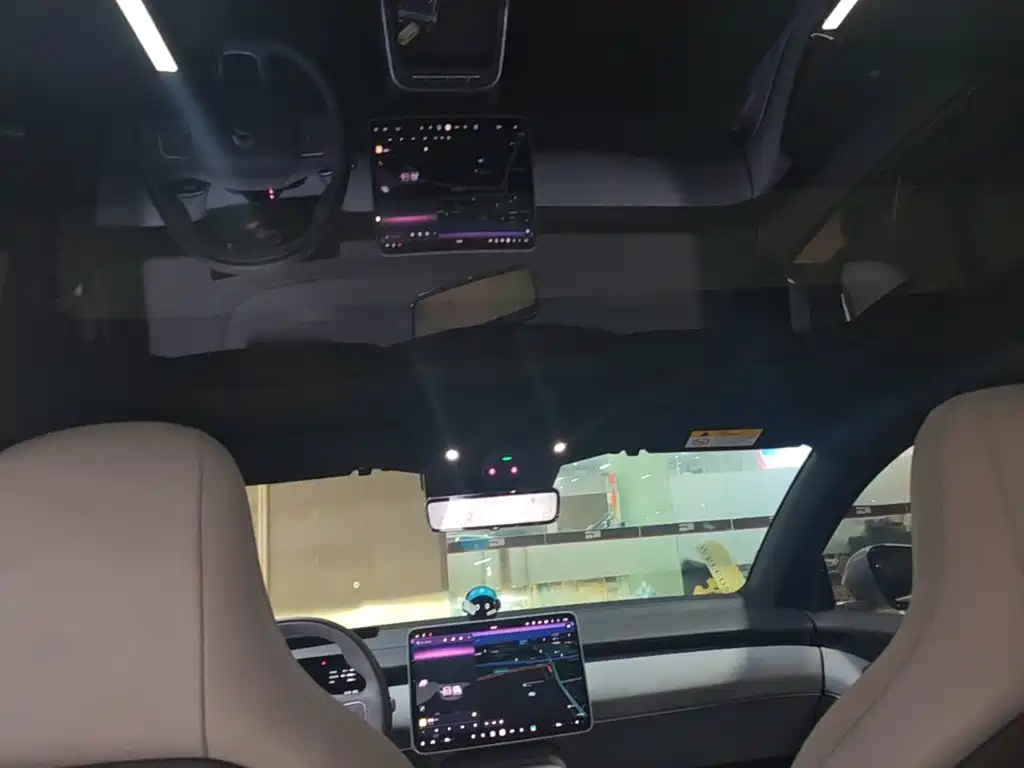 NIO ET5T — миниатюра 18