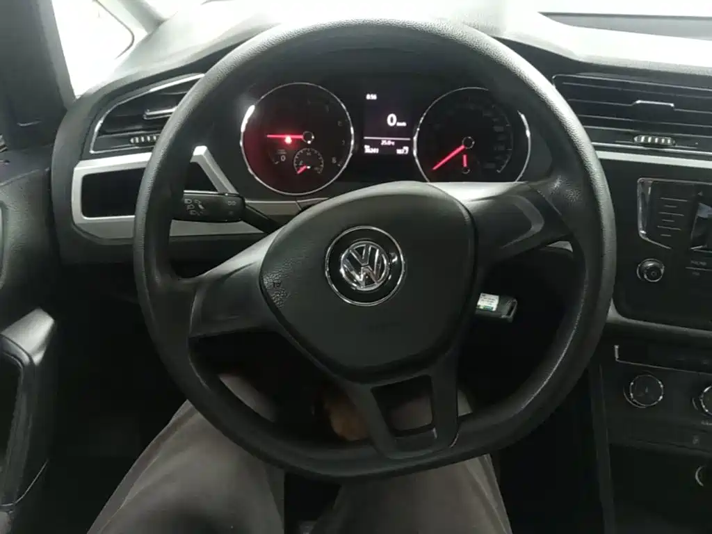 Volkswagen Touran — миниатюра 11