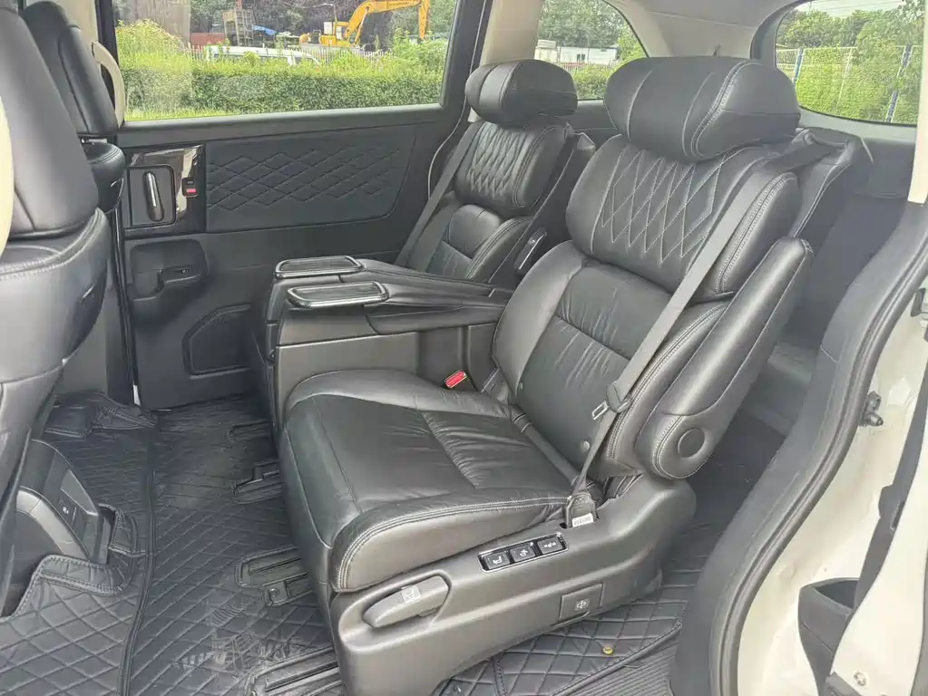 Honda Elysion — миниатюра 13