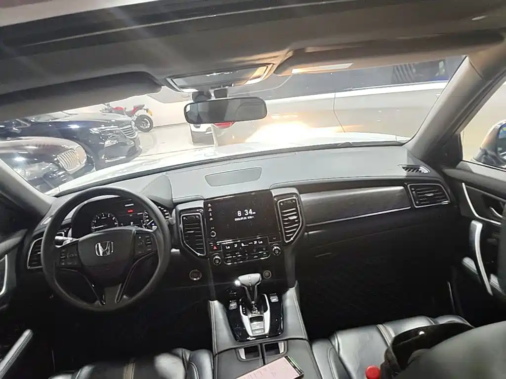 Honda UR-V — миниатюра 10