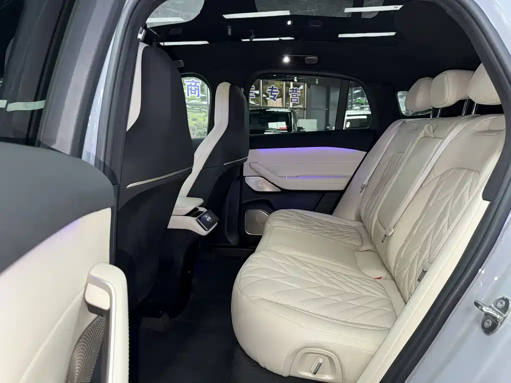 NIO EC6 — миниатюра 9