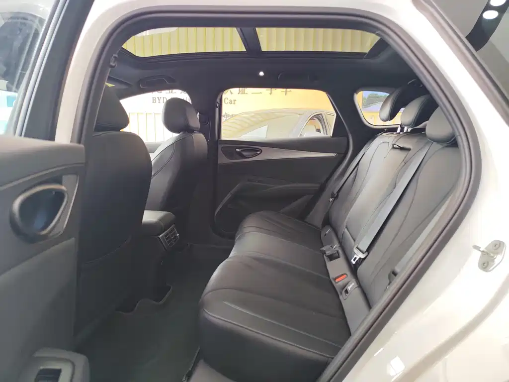 BYD Seal 06 DM-i Touring — миниатюра 10