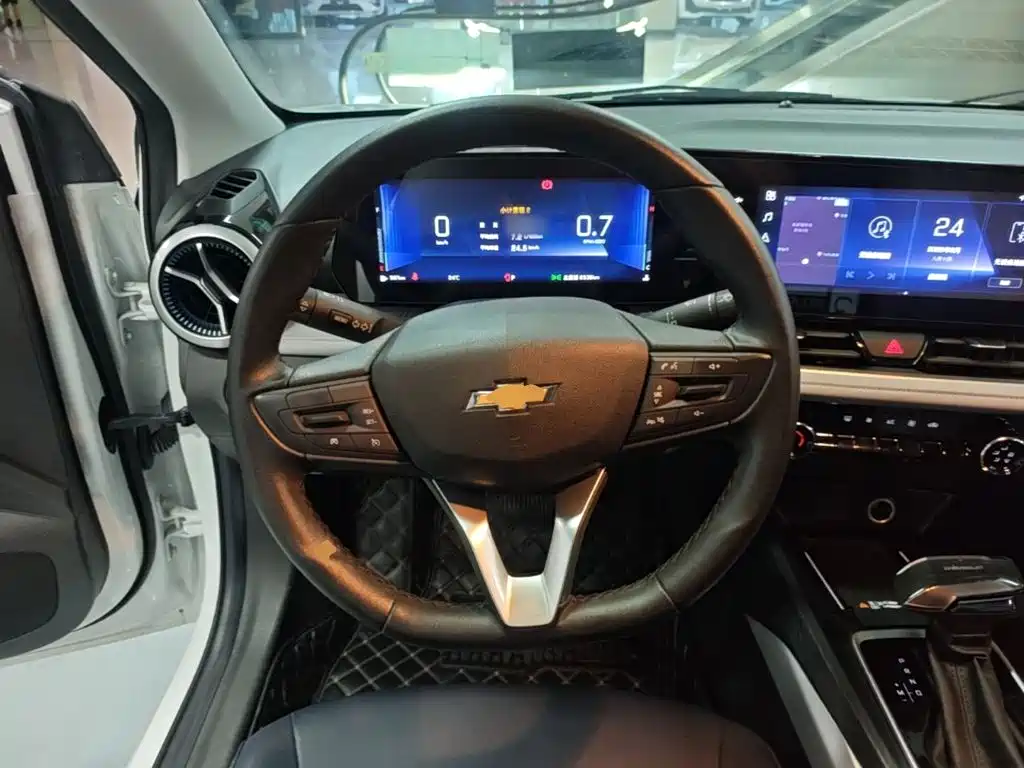 Chevrolet Monza — миниатюра 11