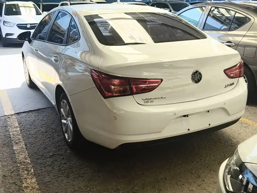 Buick Verano 2018 15S AT