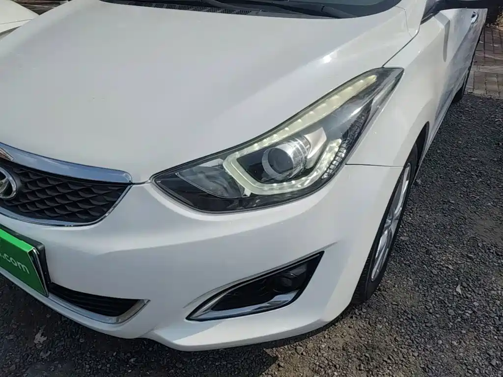 Hyundai Elantra Langdong — миниатюра 24