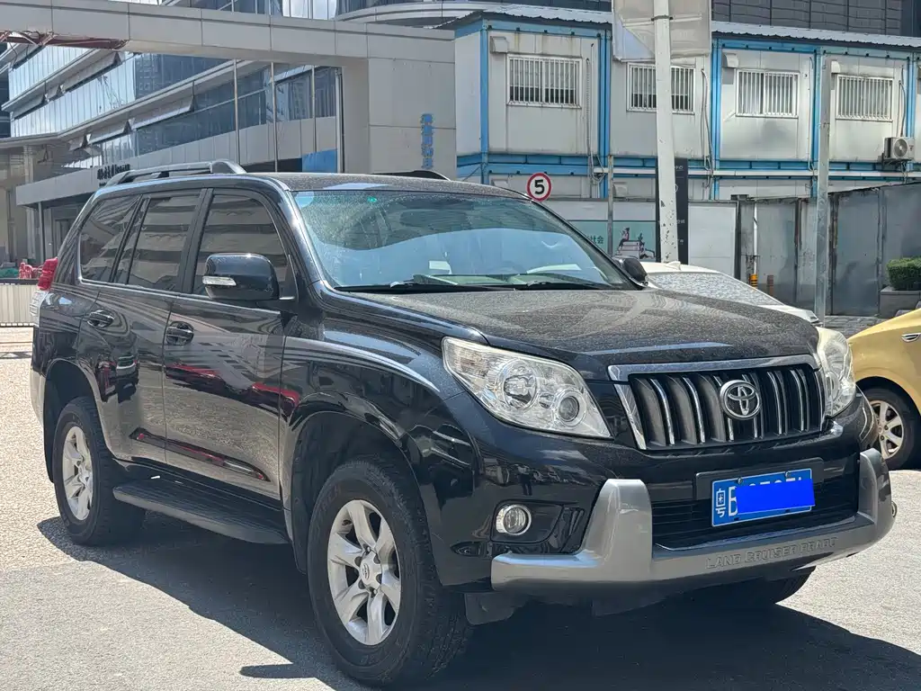 Toyota Prado (Import) — миниатюра 3