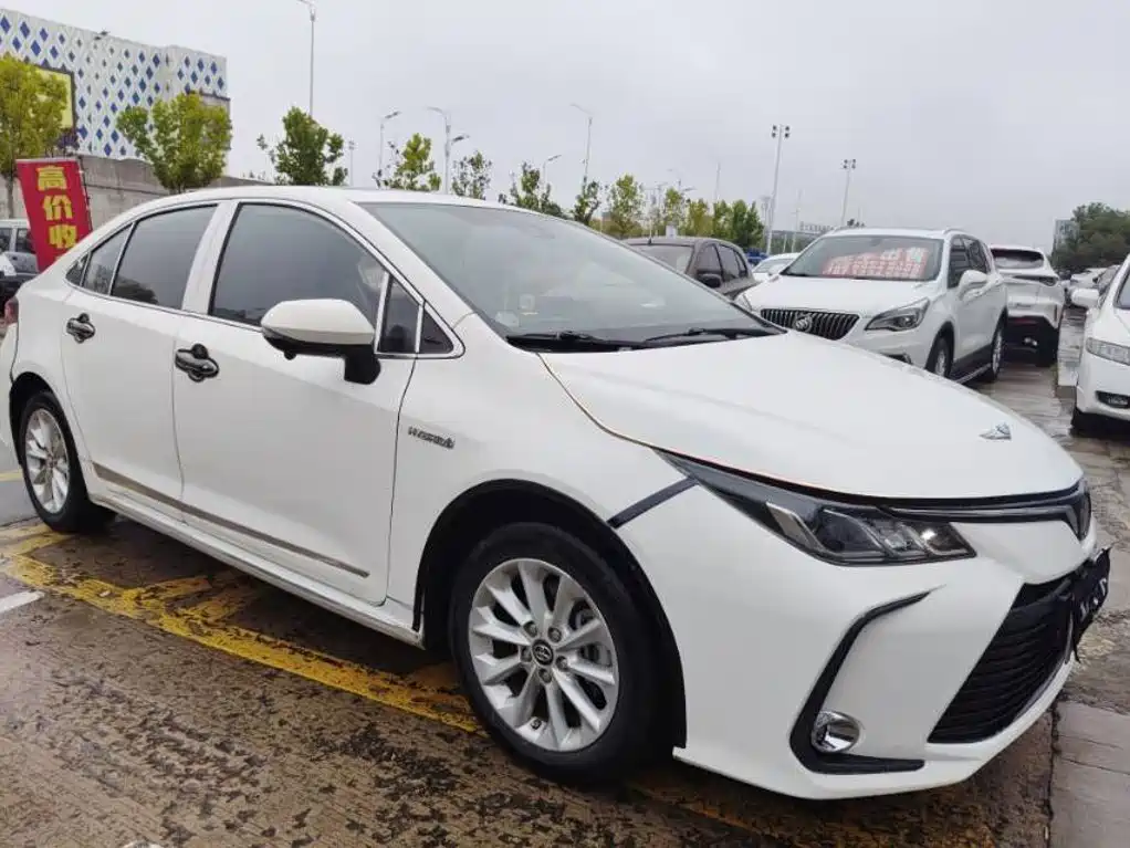 Toyota Corolla — миниатюра 3