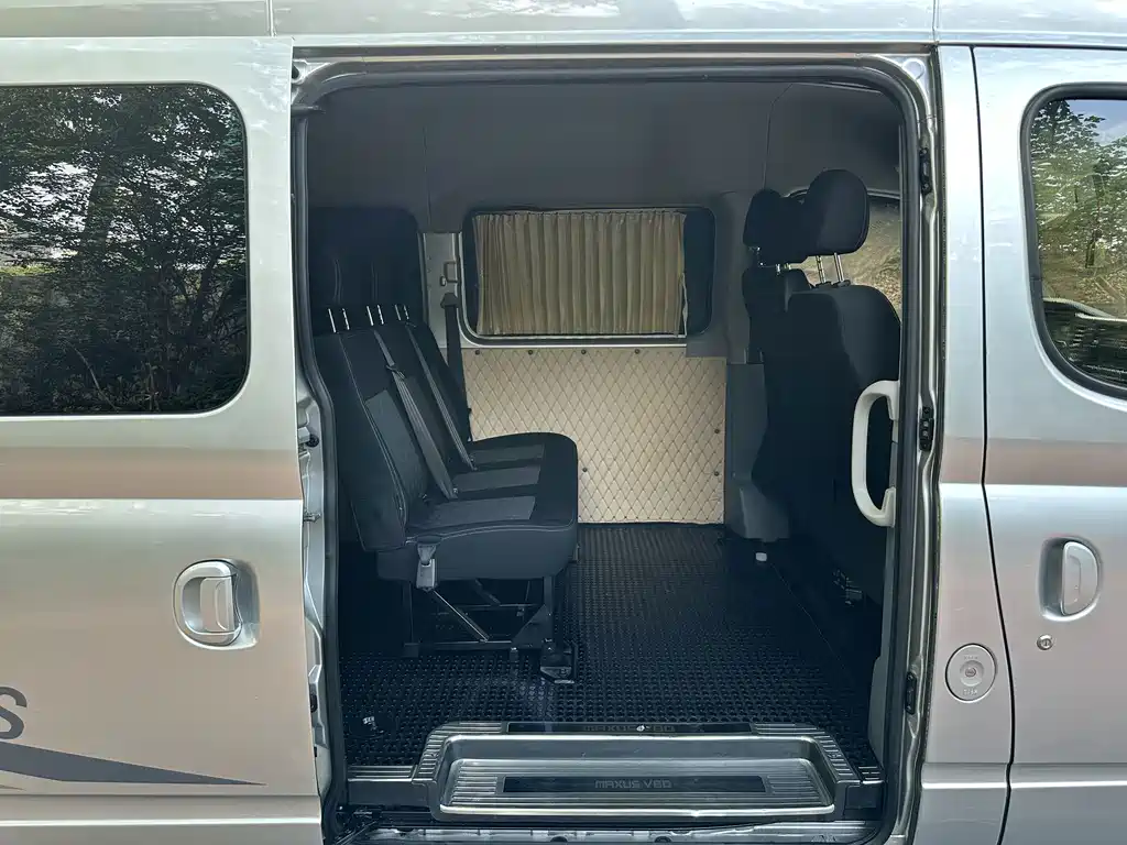 MAXUS V80 — миниатюра 16