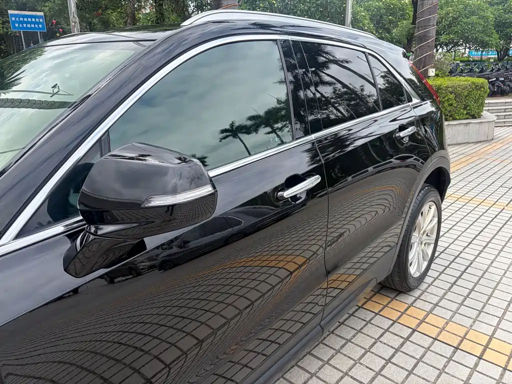 Cadillac XT4 2021 28T Luxury
