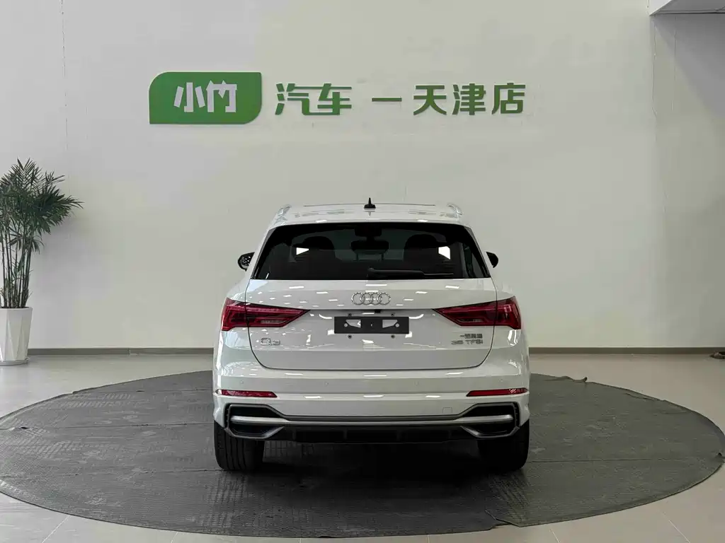 Audi Q3 — миниатюра 4