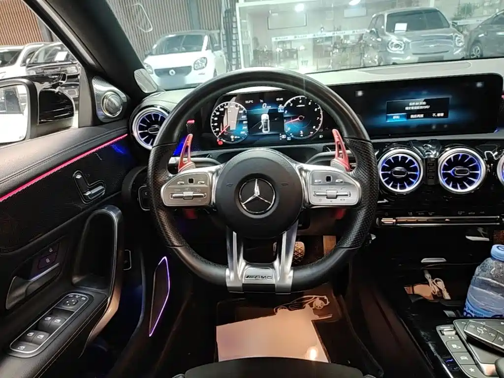 Mercedes-Benz A-Class — миниатюра 11