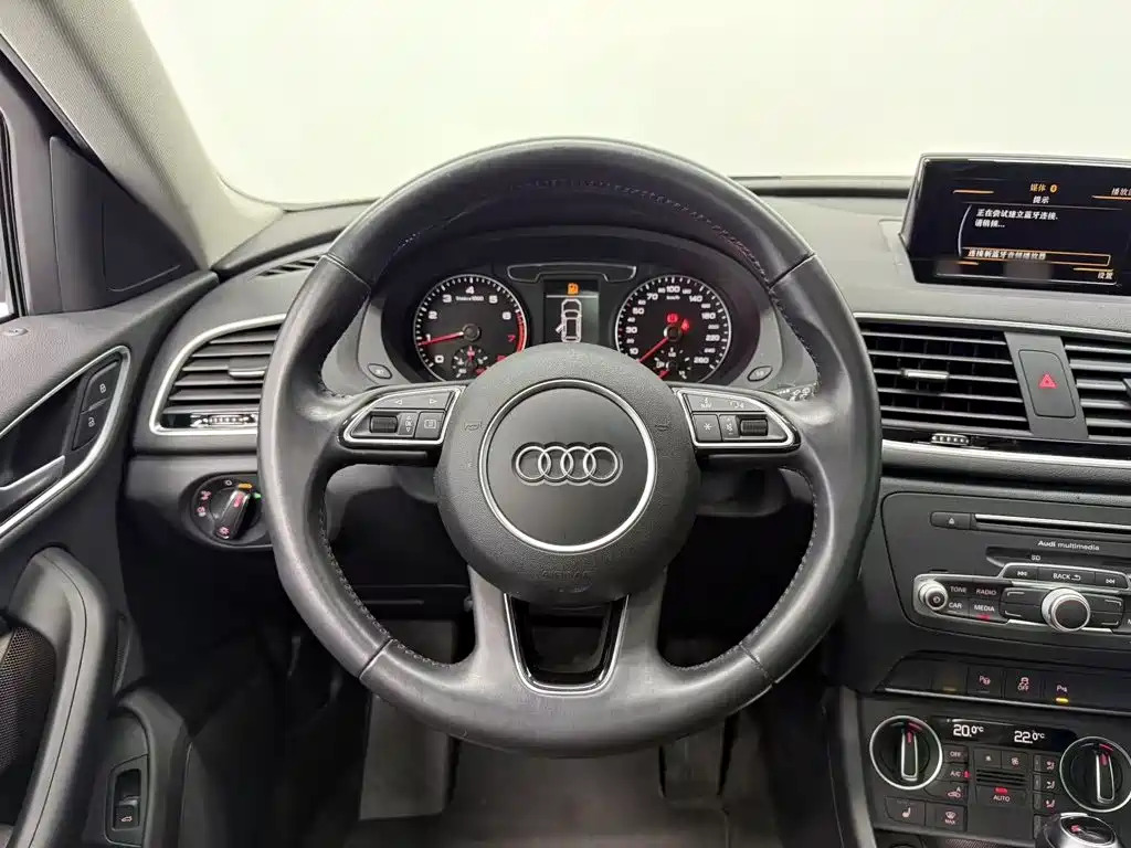 Audi Q3 — миниатюра 11