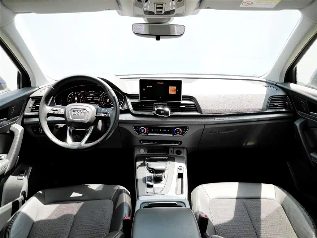 Audi Q5L 2018 45 TFSI Premium Fashion VI