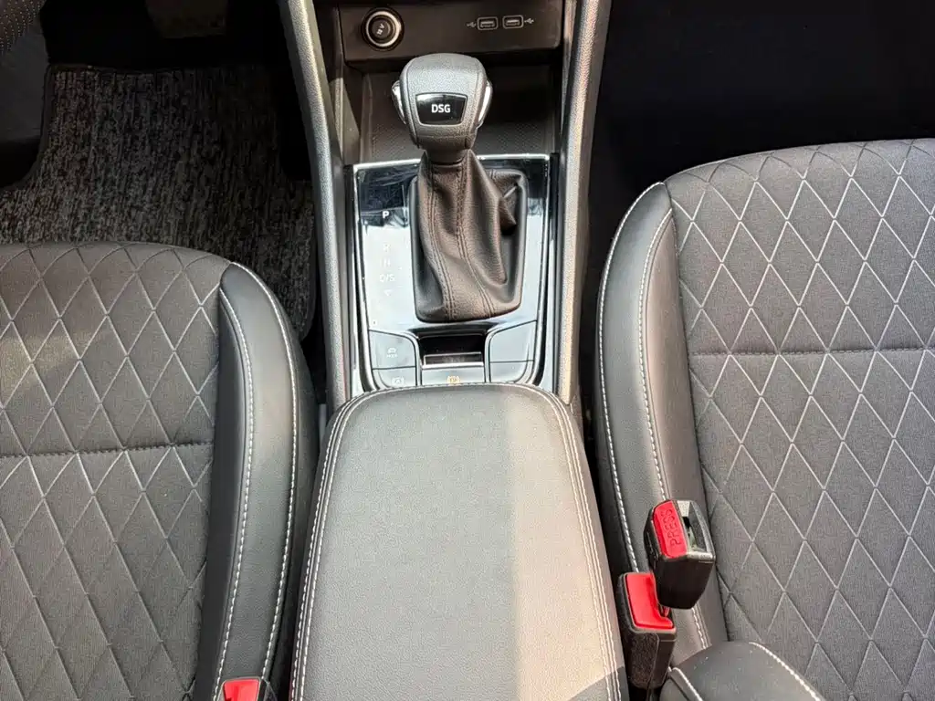 Skoda Karoq — миниатюра 11