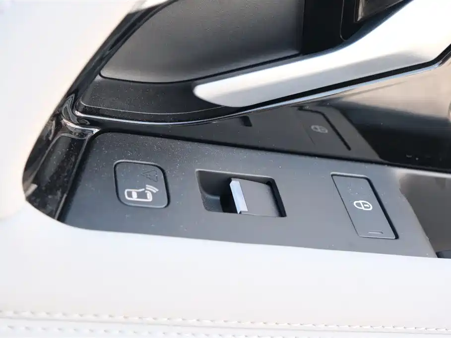 Land Rover Range Rover Evoque — фотографии объявления, Фото 22