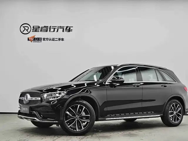 MERCEDES-BENZ GLC