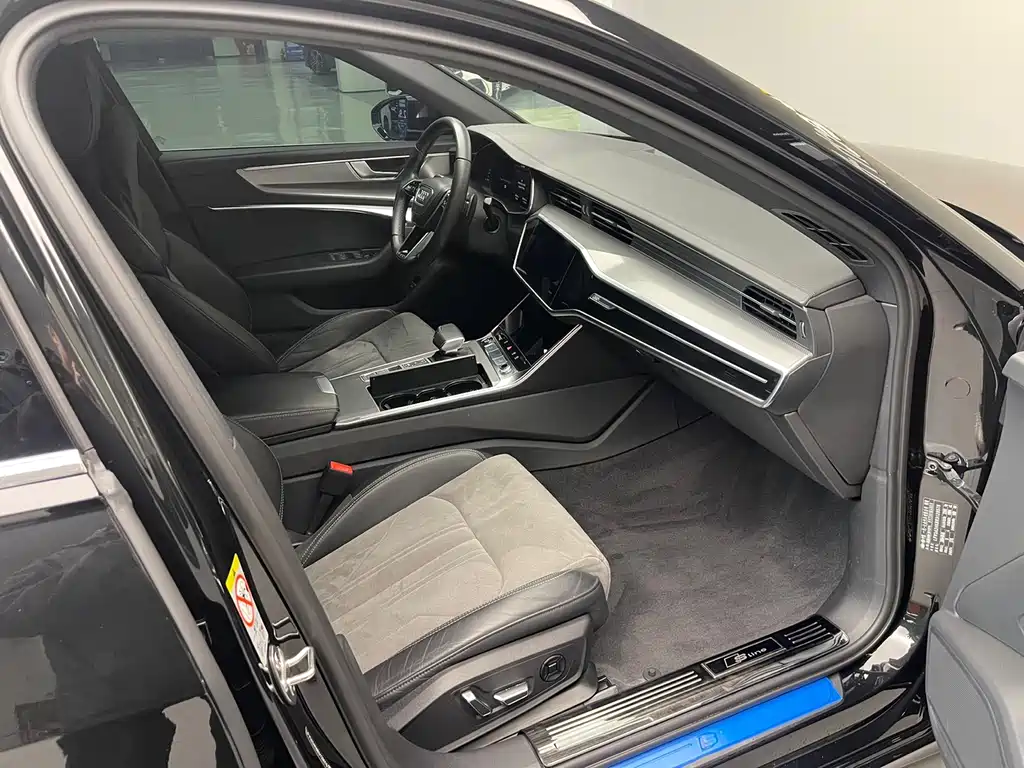 Audi A6L — миниатюра 11