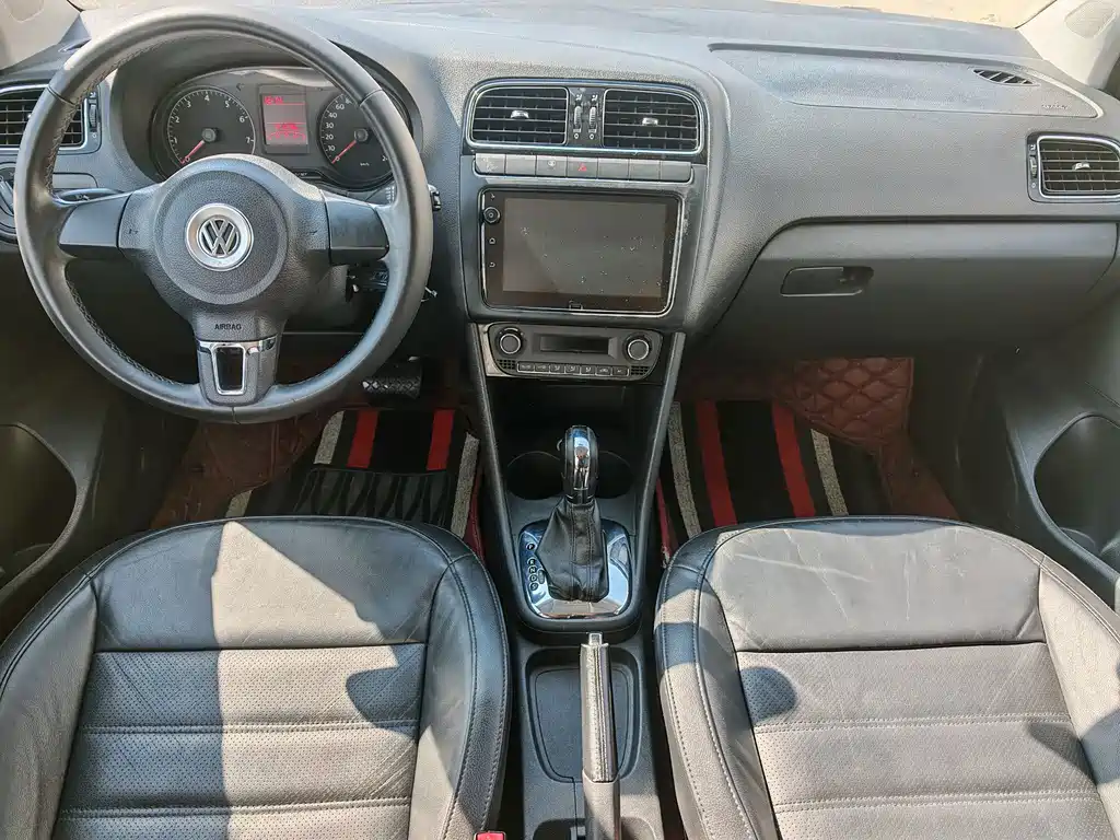 Volkswagen Polo — миниатюра 5