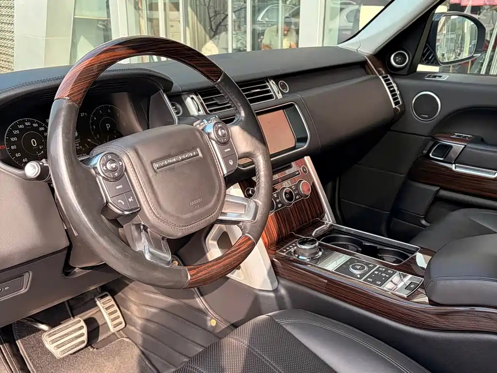 Land Rover Range Rover — миниатюра 11