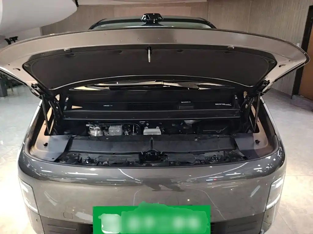 Li Auto Li MEGA — миниатюра 20