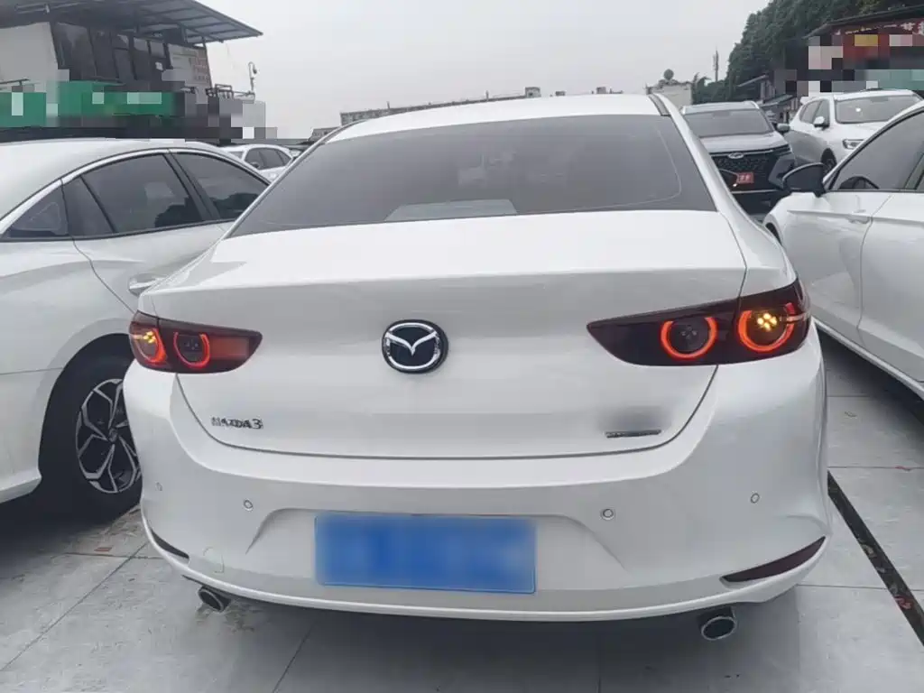 Mazda 3 Axela — миниатюра 6