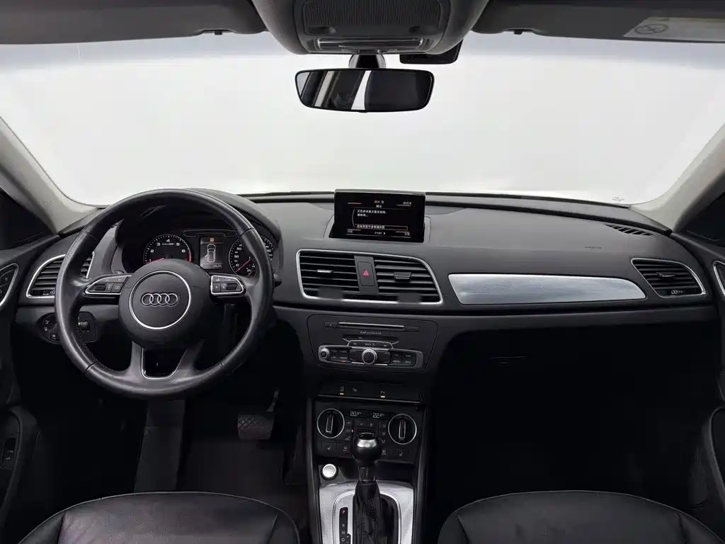Audi Q3 — миниатюра 10