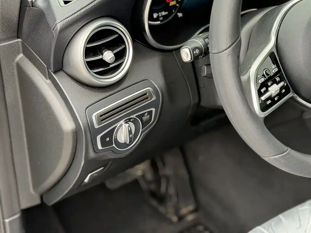 Mercedes-Benz GLC — миниатюра 18