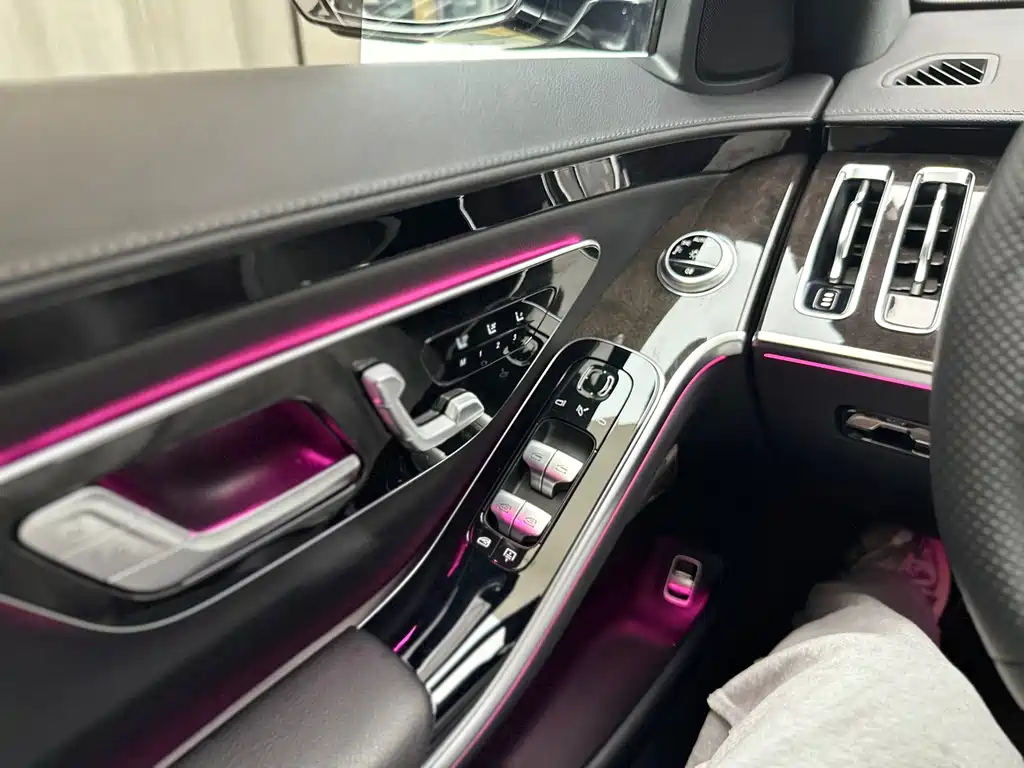 Mercedes-Benz S-Class — миниатюра 19