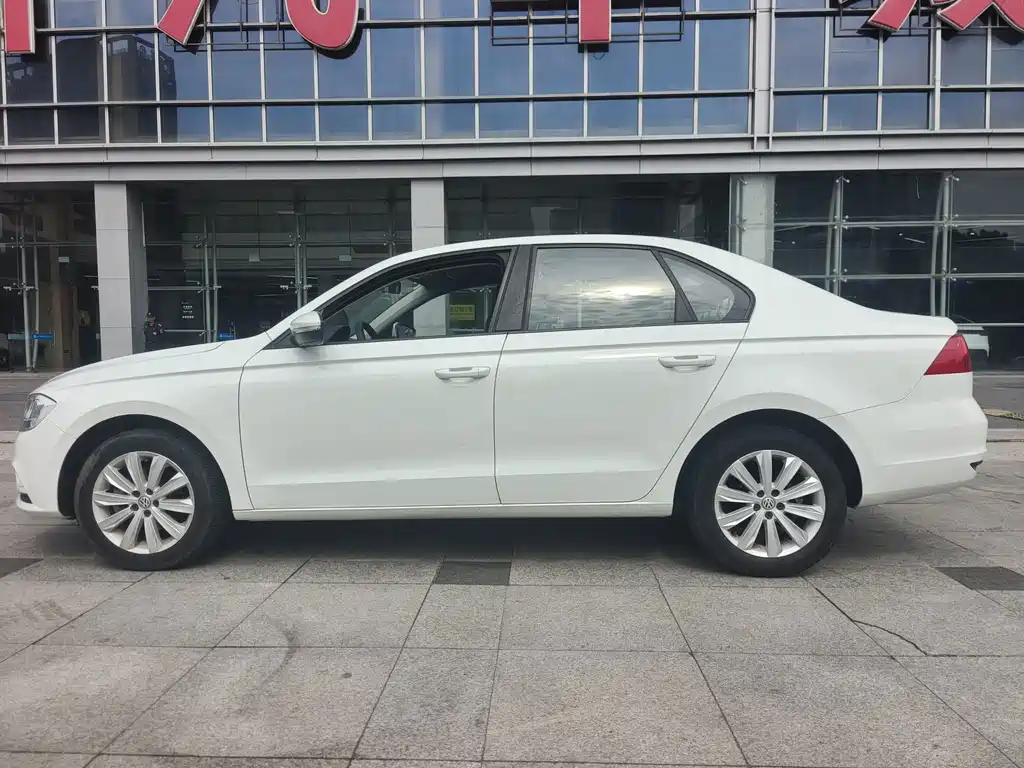 Volkswagen Bora — миниатюра 7