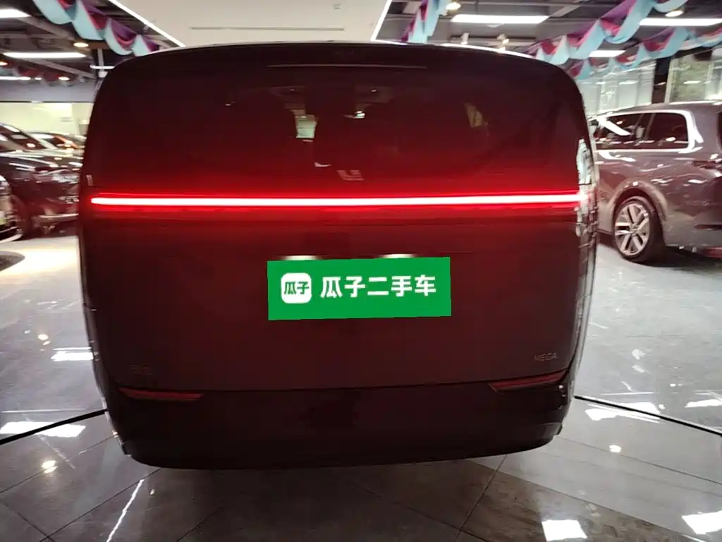 Li Auto Li MEGA — миниатюра 6