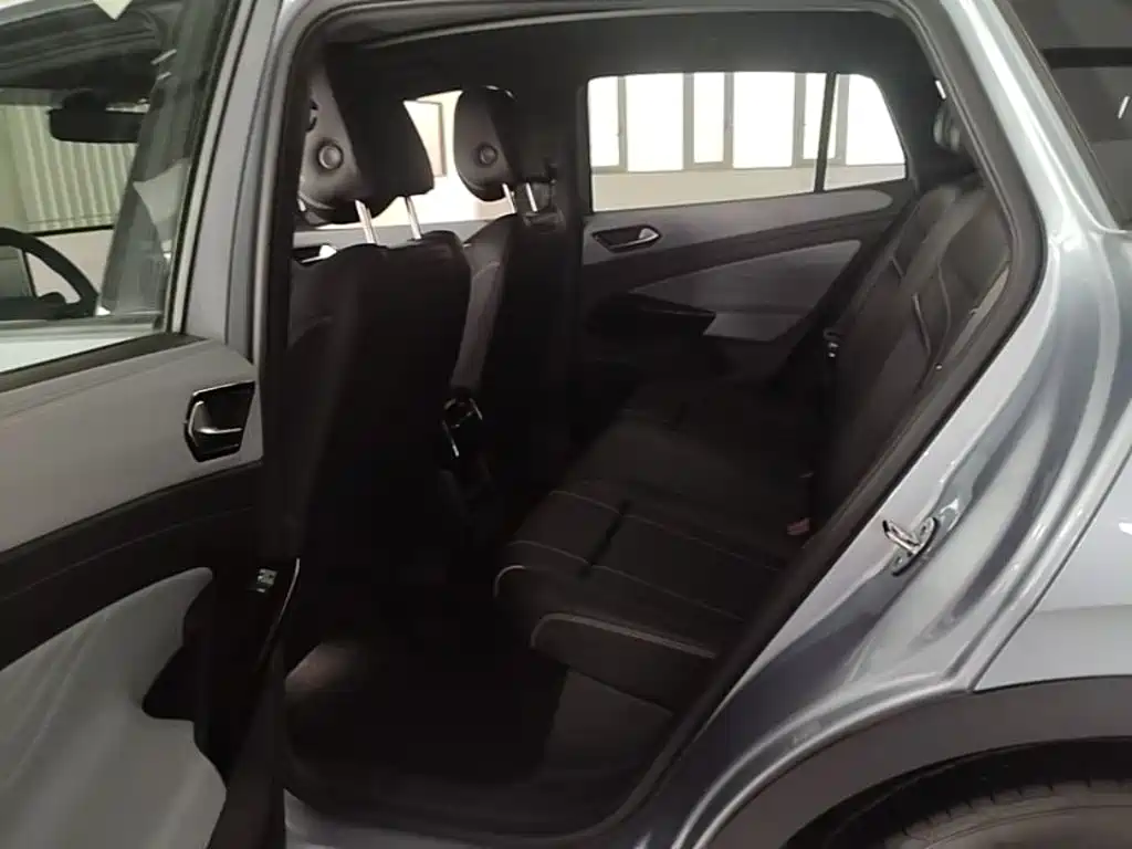 Volkswagen ID.4 X — миниатюра 22