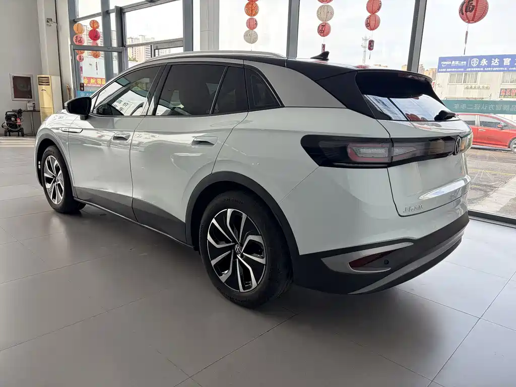 Volkswagen ID.4 X — миниатюра 10