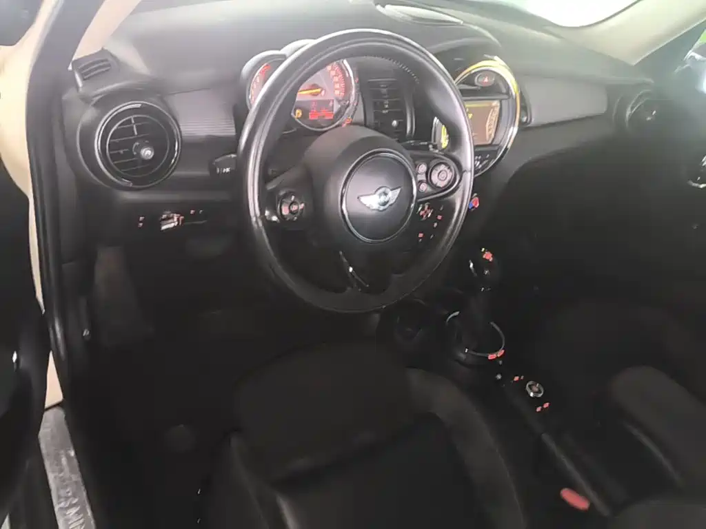 MINI Mini — миниатюра 10