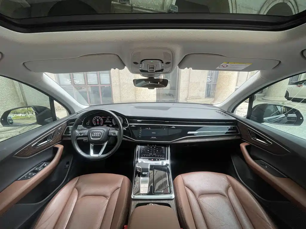 Audi Q7 2021 55 TFSI quattro S line Sport